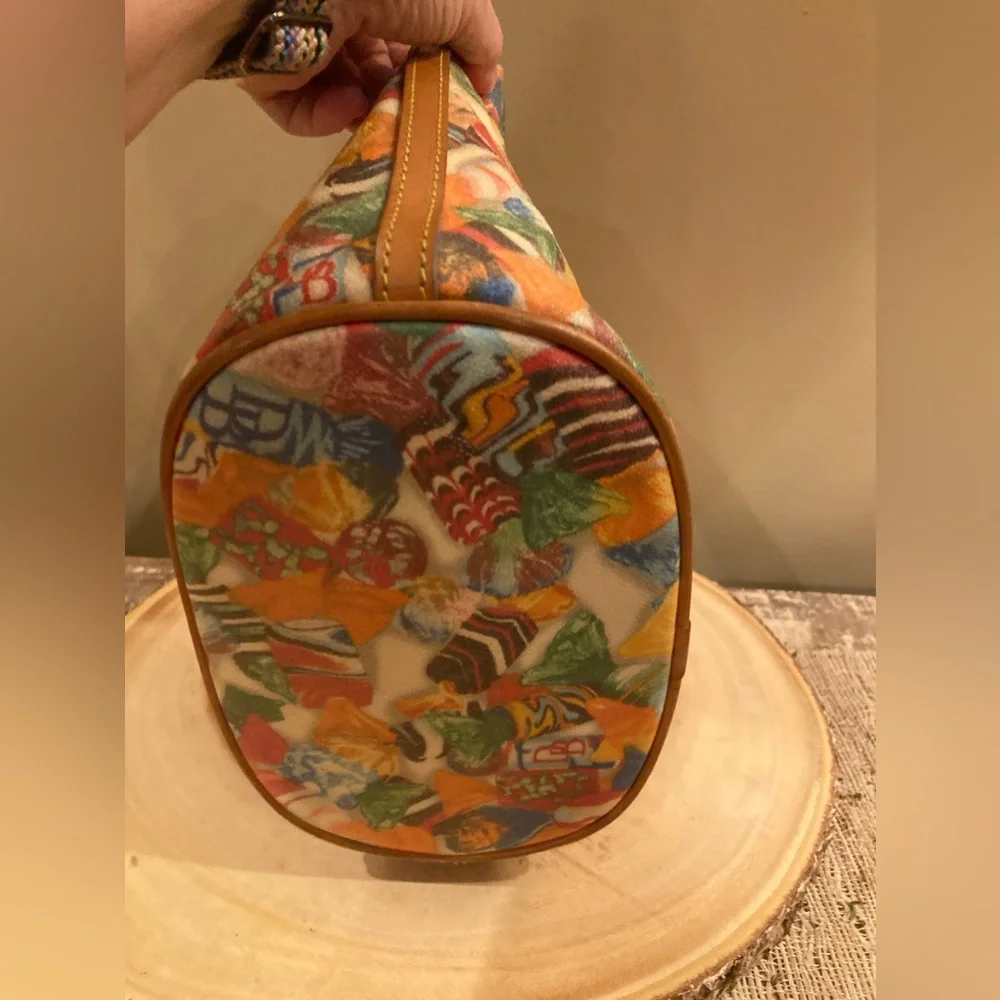 Dooney and Bourke Y2K Candy Bucket Bag‎ on Off White HOBO Rare Hard To Find